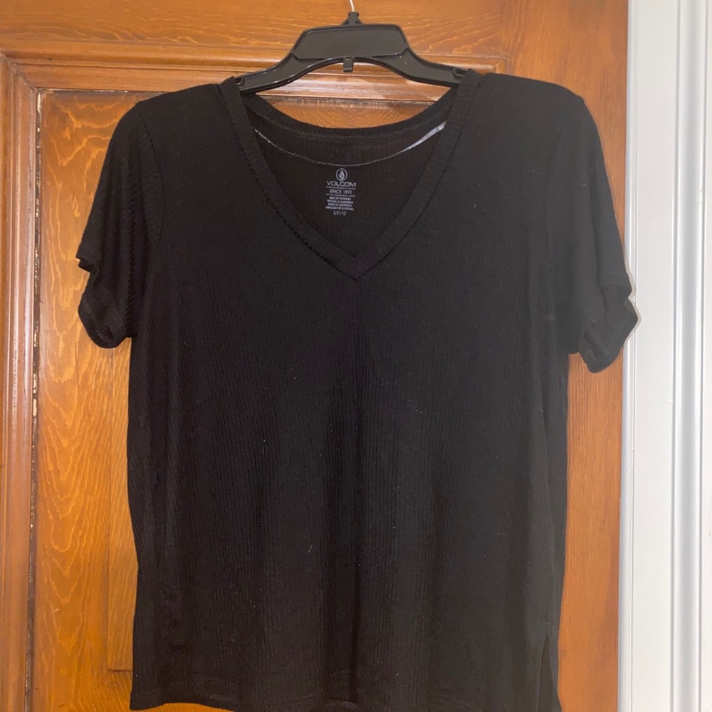 Black Ribbed Volcom T-shirt - Picture 2 of 6